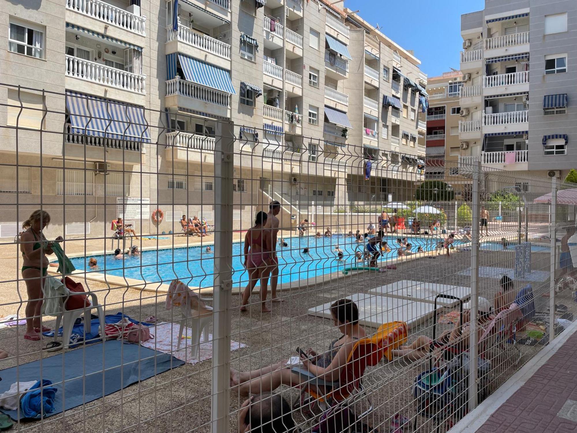 Luxury Beach Apartment Torrevieja Exterior photo